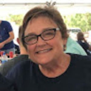 Meet your Posher, Lauri avery